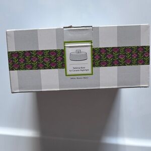 New in Box Scentsy White Tabletop Base for Ceramic Nightlight